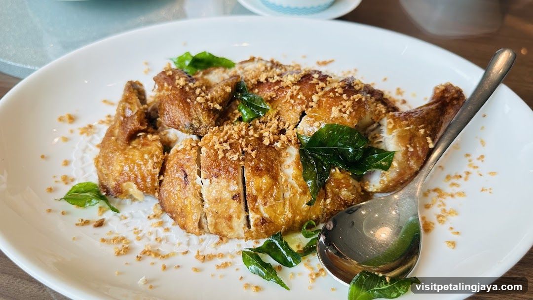 Crispy Fried Chicken with Garlic and Herbs