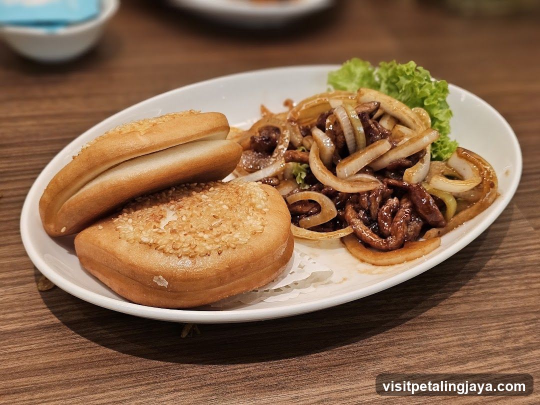 Beef and Onion with Buns