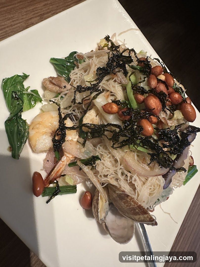 Seafood Rice Noodles