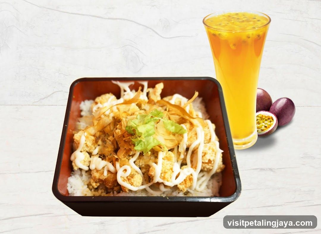 Fried Chicken Rice Bowl with Passion Fruit Drink