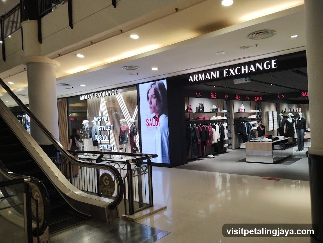 Armani Exchange Store