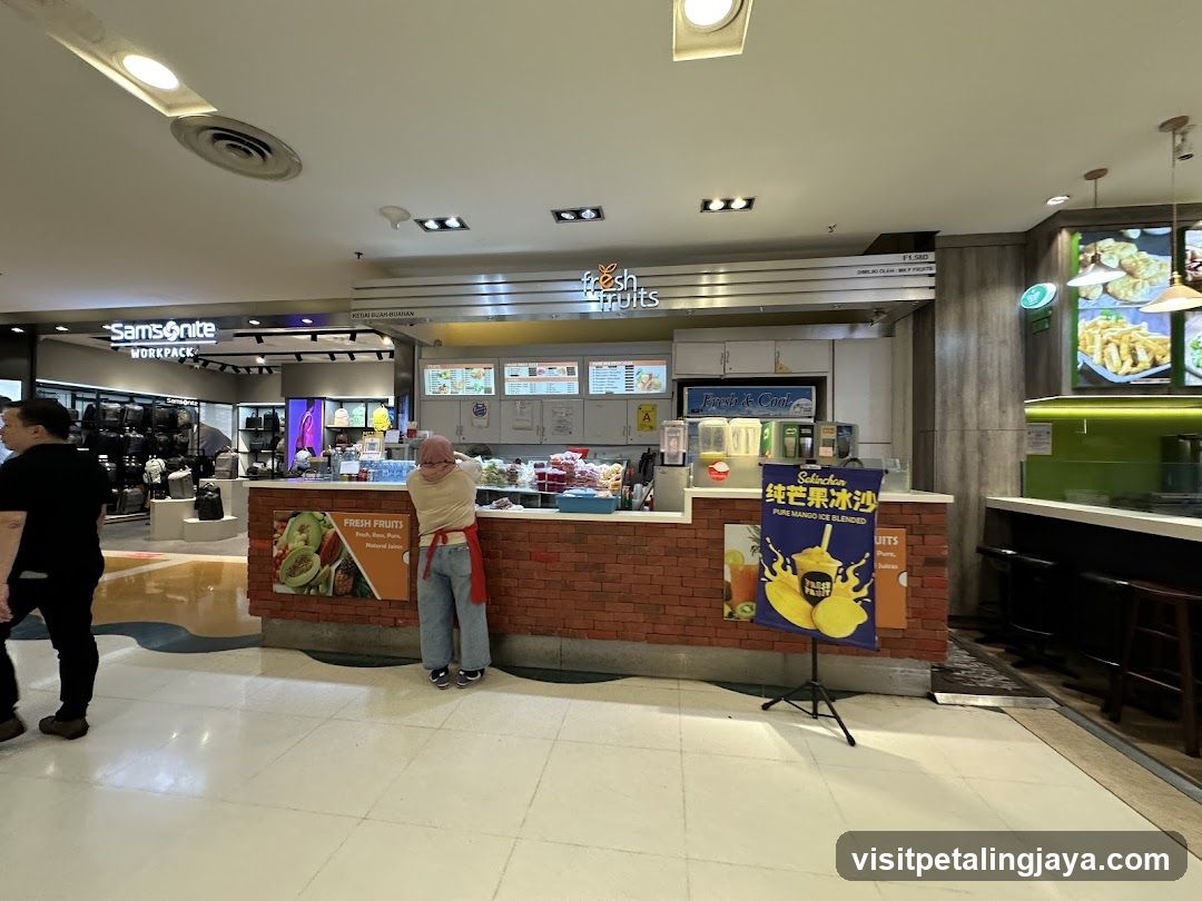Fresh Fruits Stall