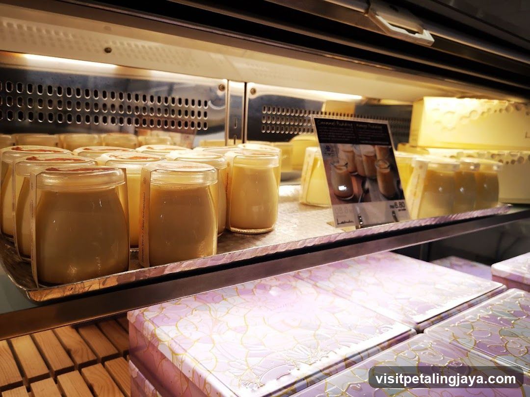 Dessert Display