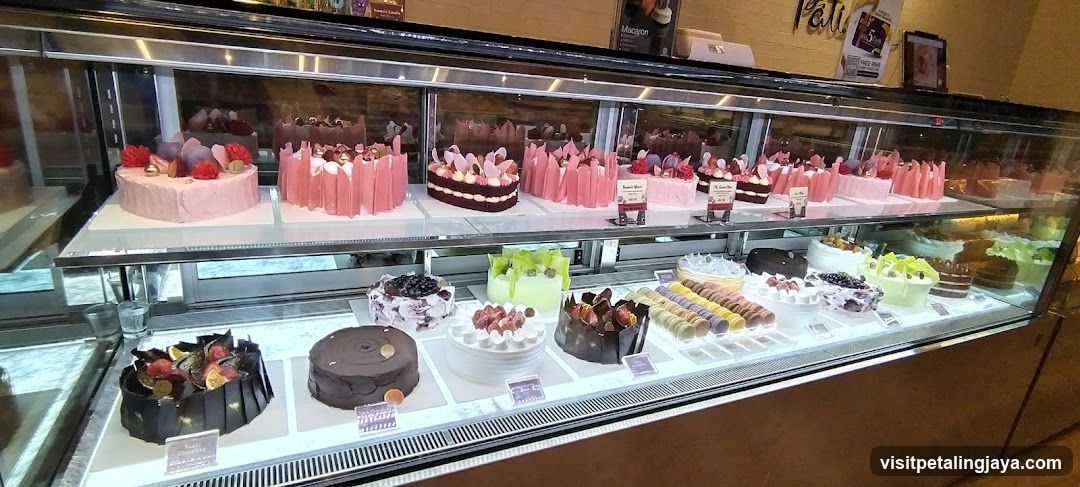Dessert Display Case