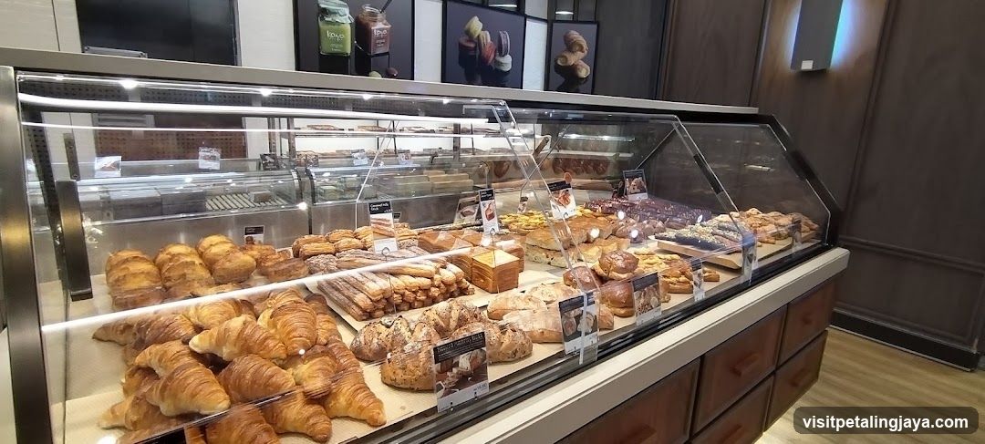 Bakery Display Case