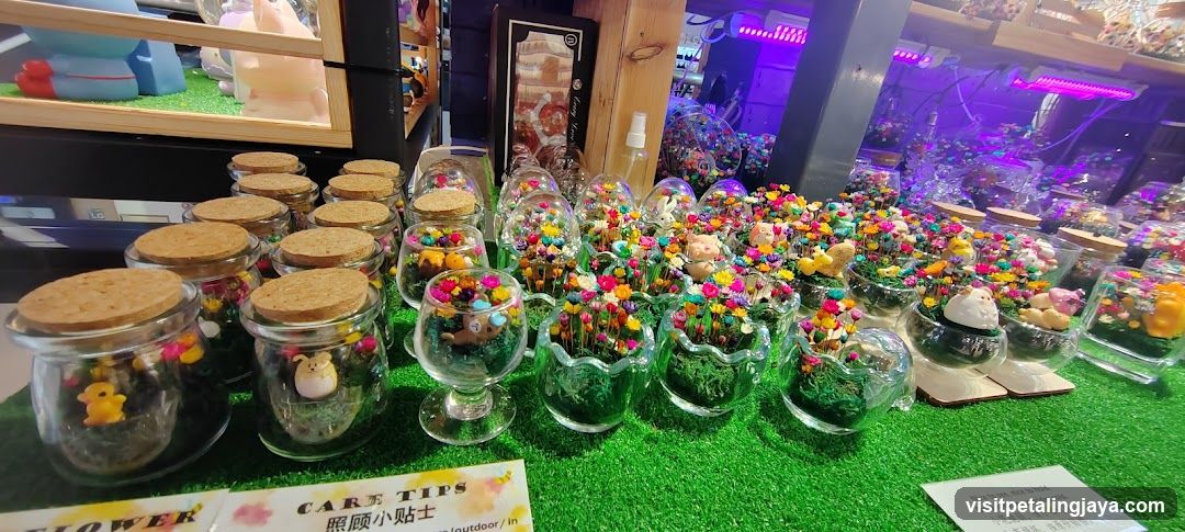 Miniature Flower Arrangements