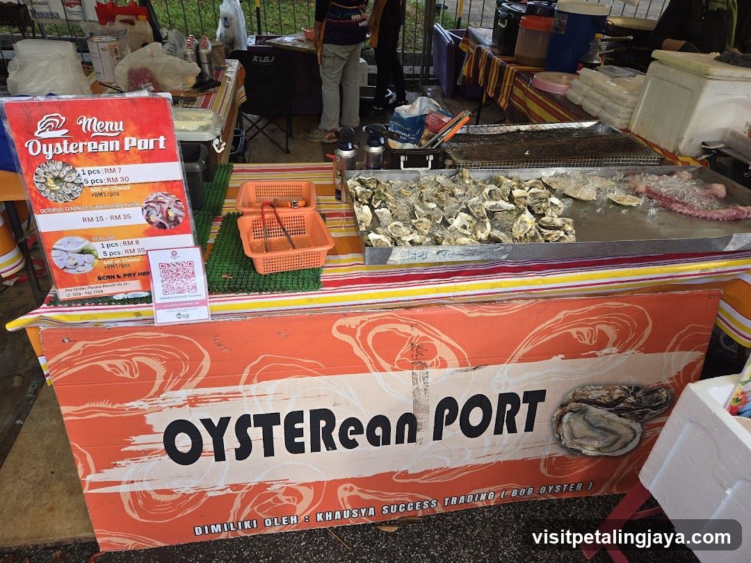 Oysterean Port Food Stall