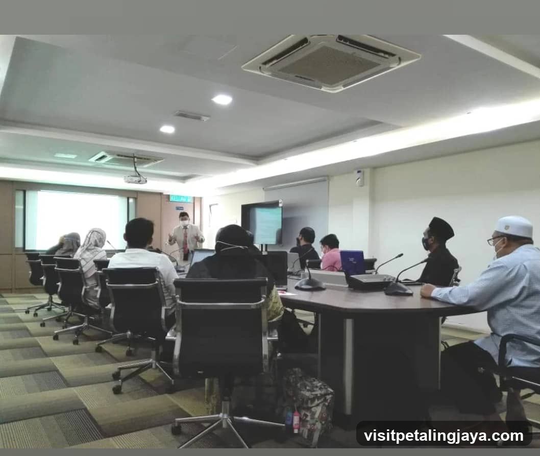 EduGuide Training & Services PLT