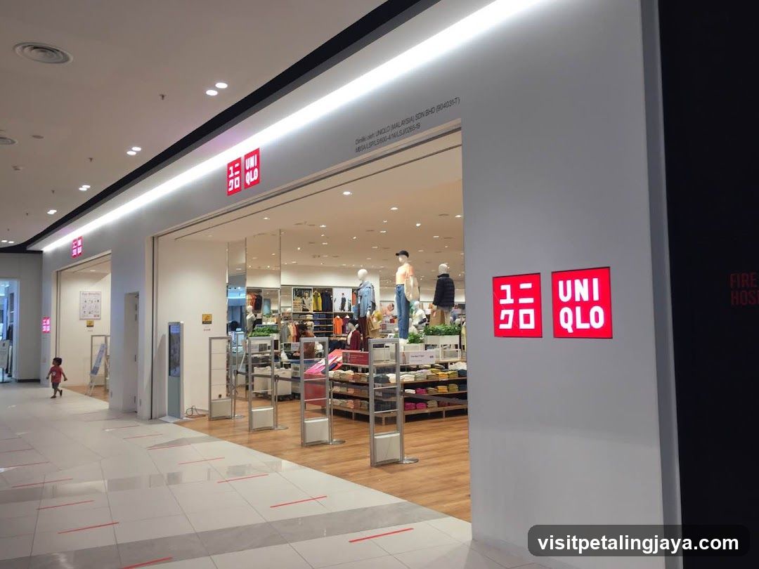 Uniqlo Store Entrance