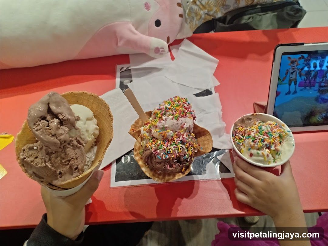 Ice Cream Cones and Cup