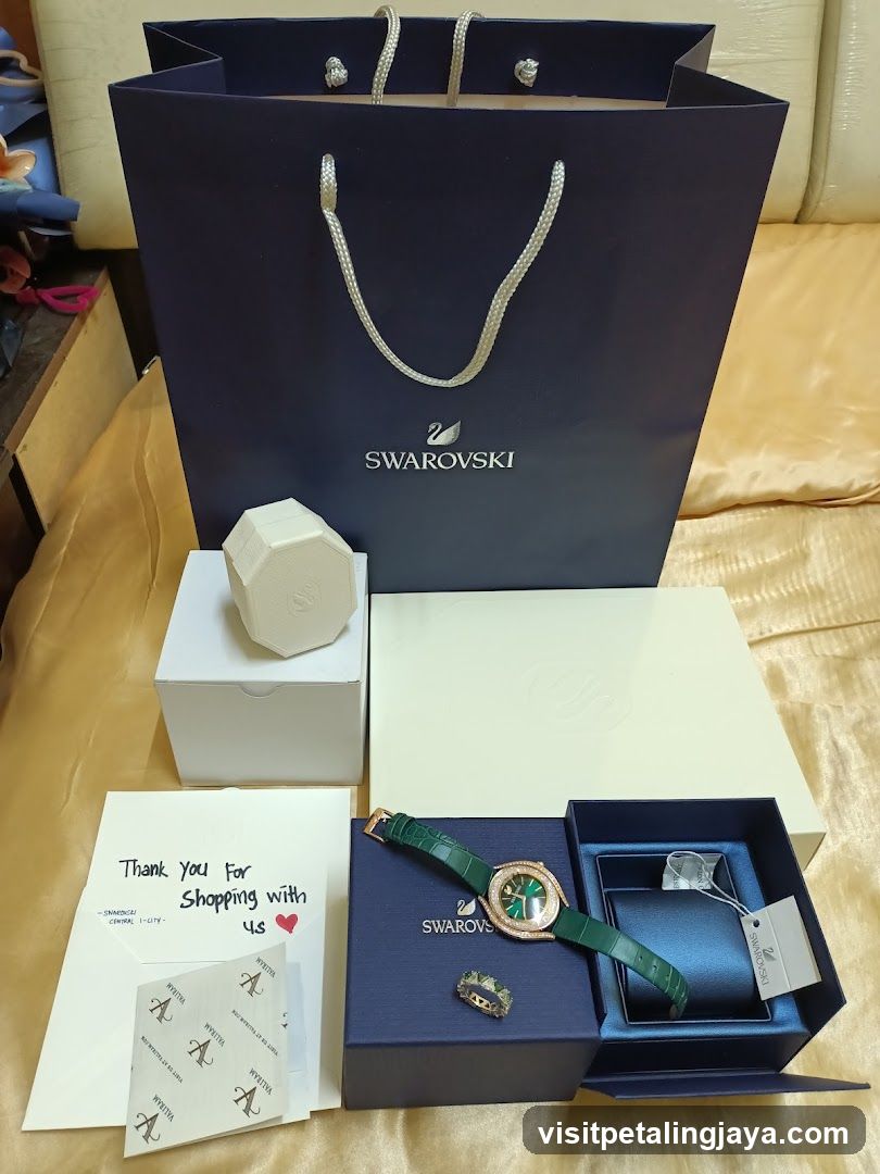 Swarovski Central i-City