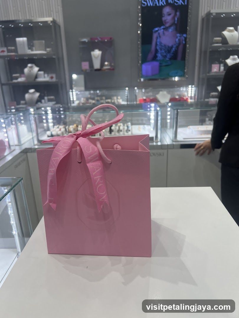 Swarovski Central i-City