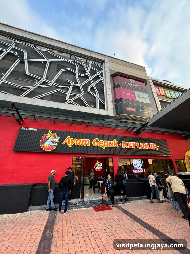 Ayam Gepuk Republik (Angsana Mall)