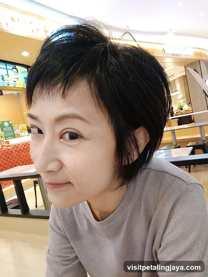 Woman in a cafe