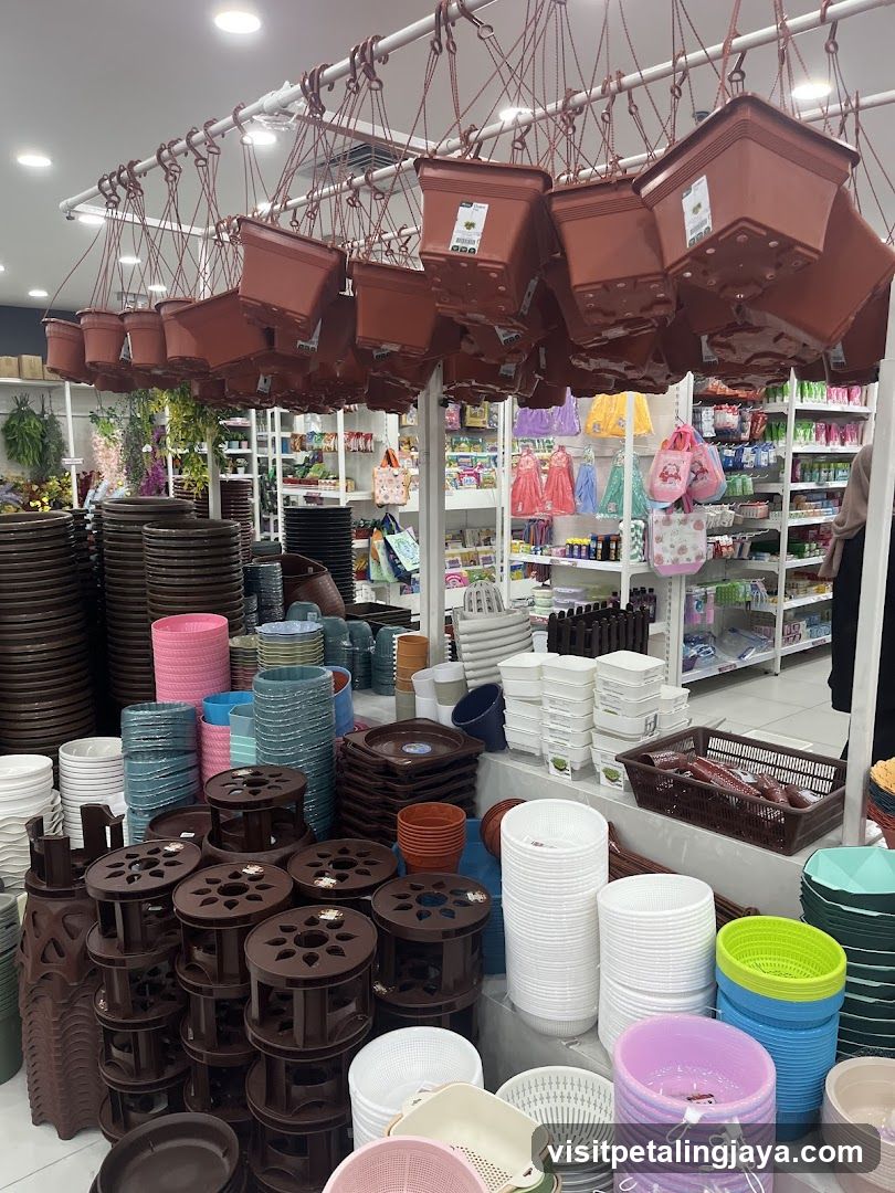 Home Goods Store Display