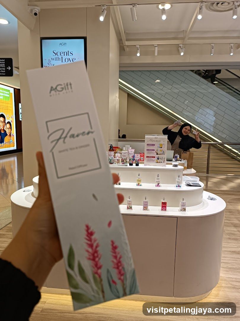 AGift Scents with Love Display