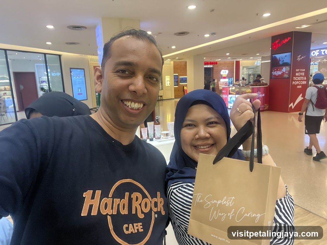 Couple in Mall