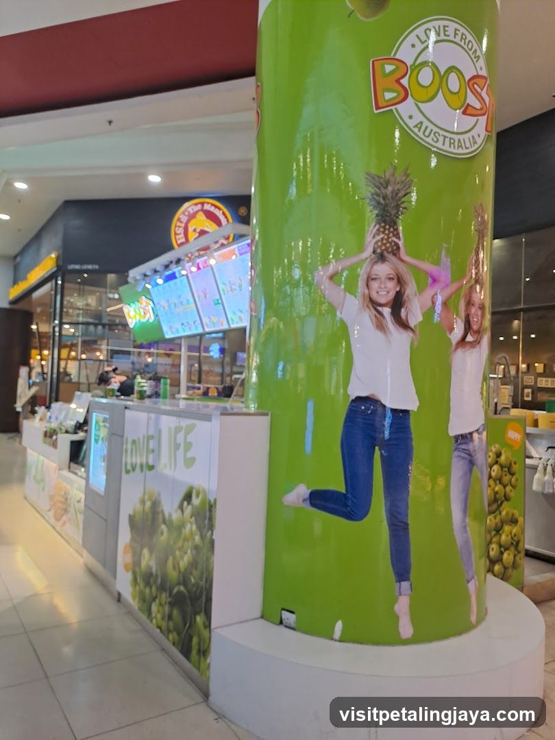 Boost Juice Storefront Display