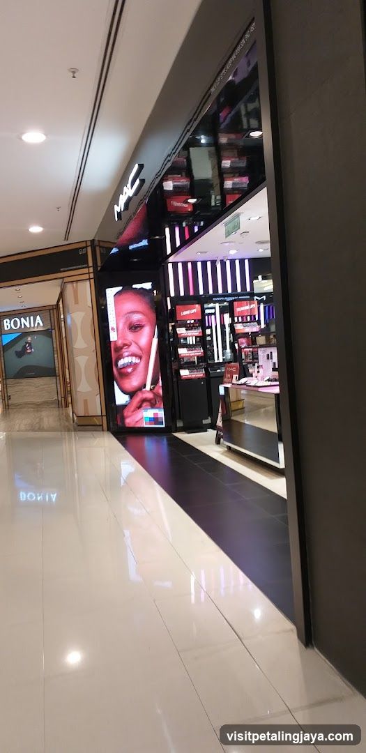 Mac Cosmetics • Sunway Pyramid