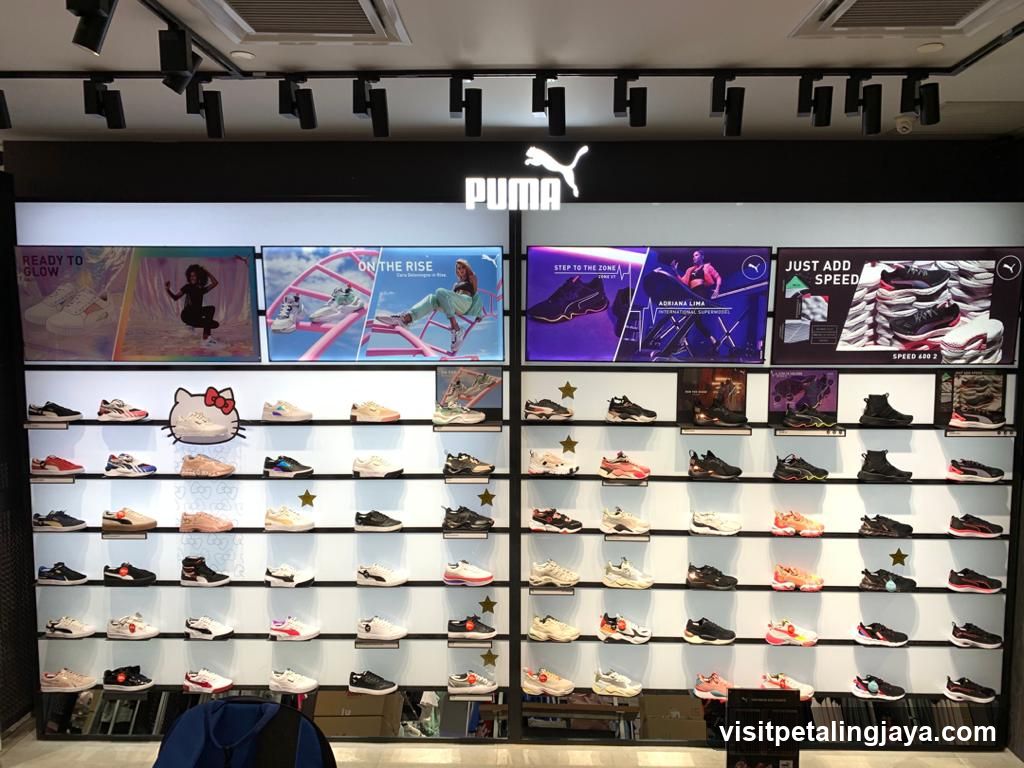 Puma Store Display