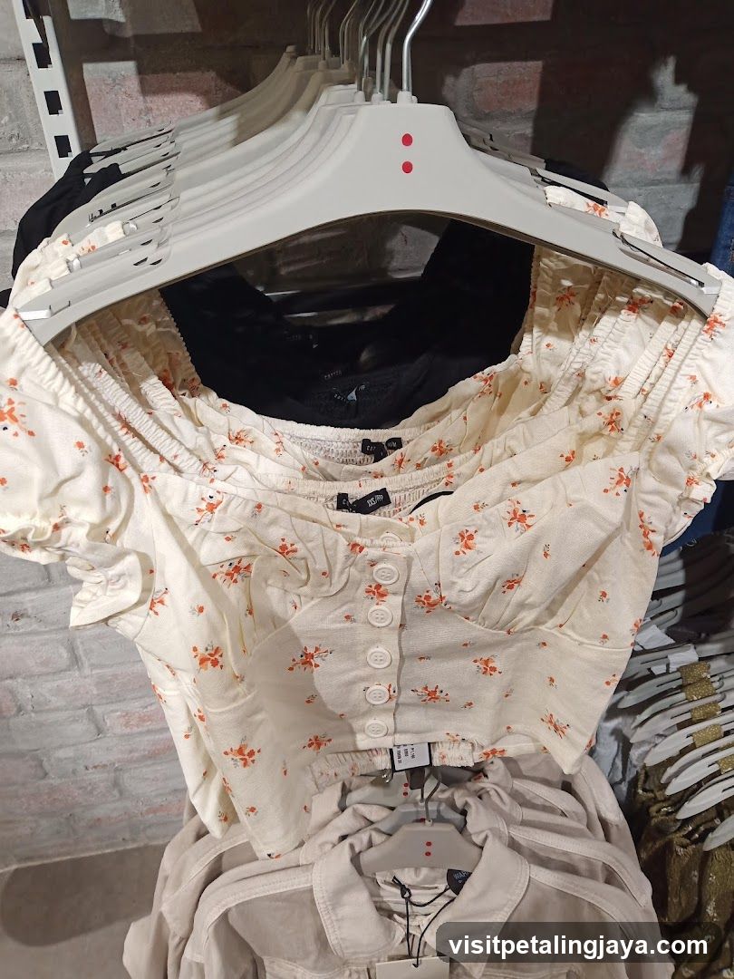 Floral Print Cropped Top