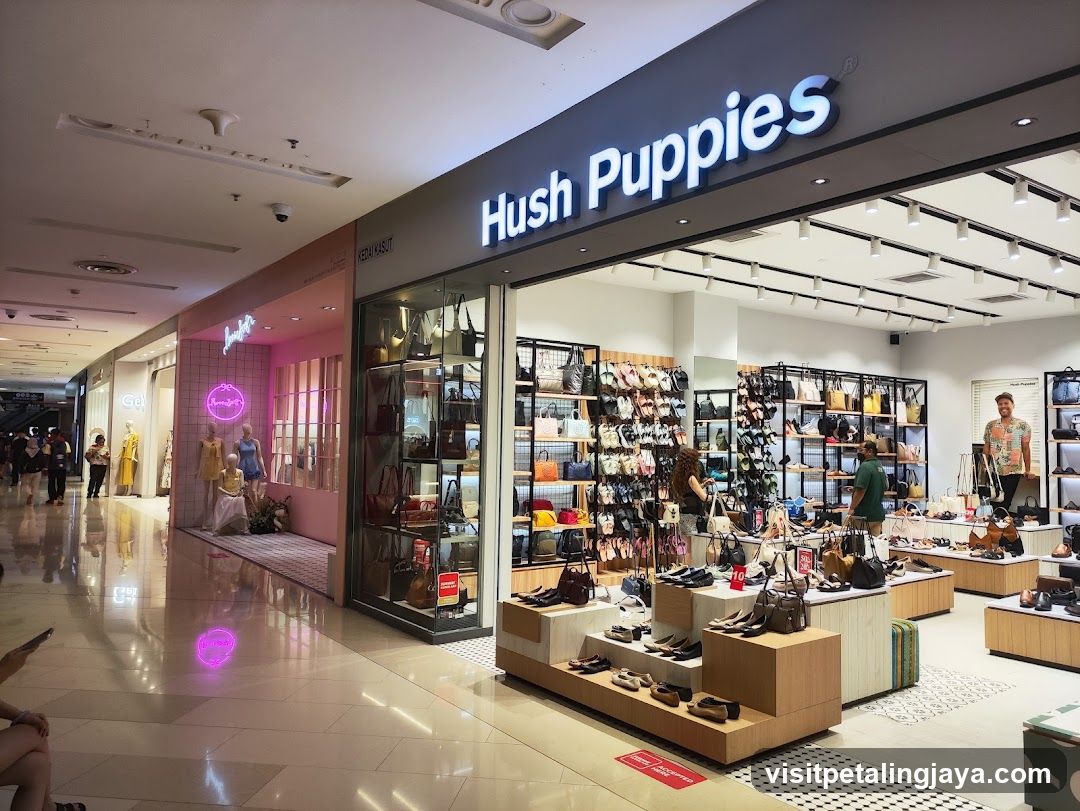Hush Puppies Storefront
