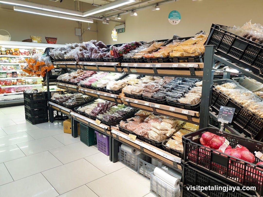 Supermarket aisle with produce