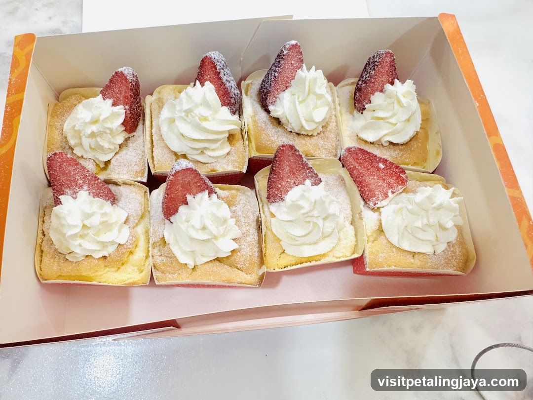 Strawberry Shortcake Bites