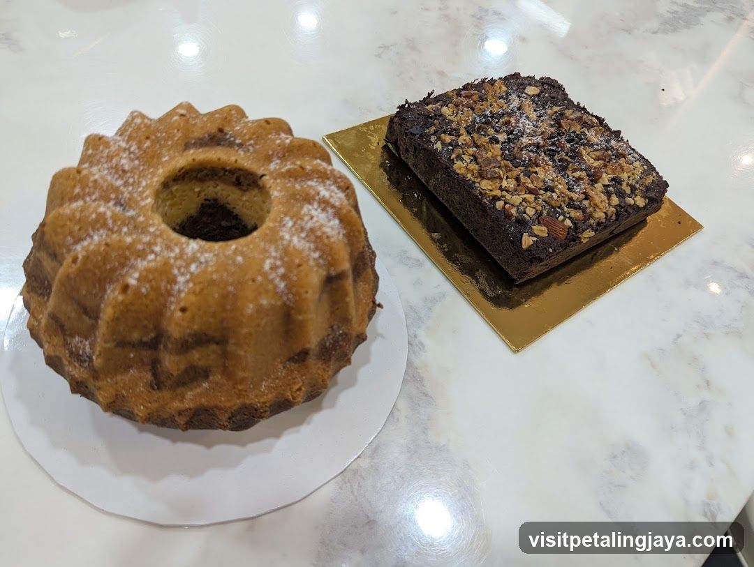 Marble Bundt Cake and Nutty Brownie