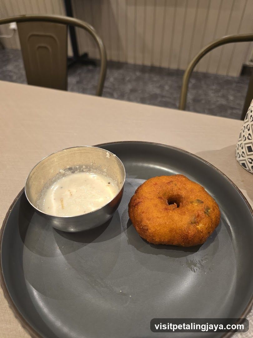 Vada with Chutney