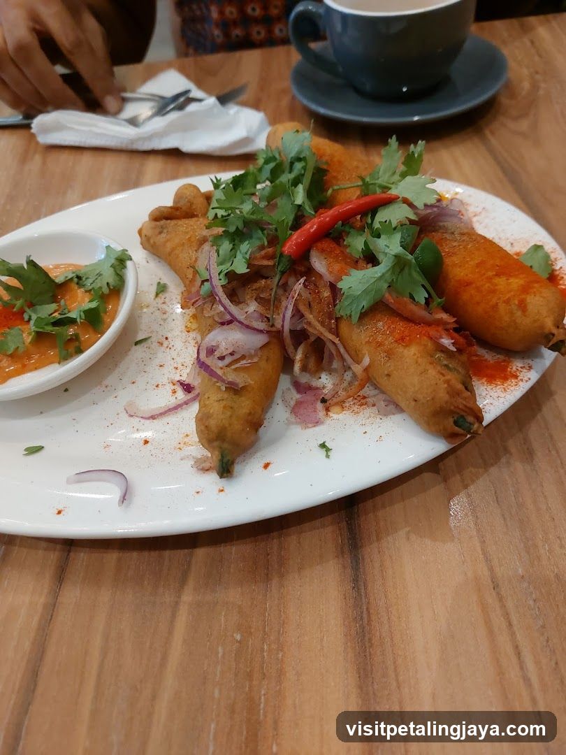 Fried Snacks with Dip