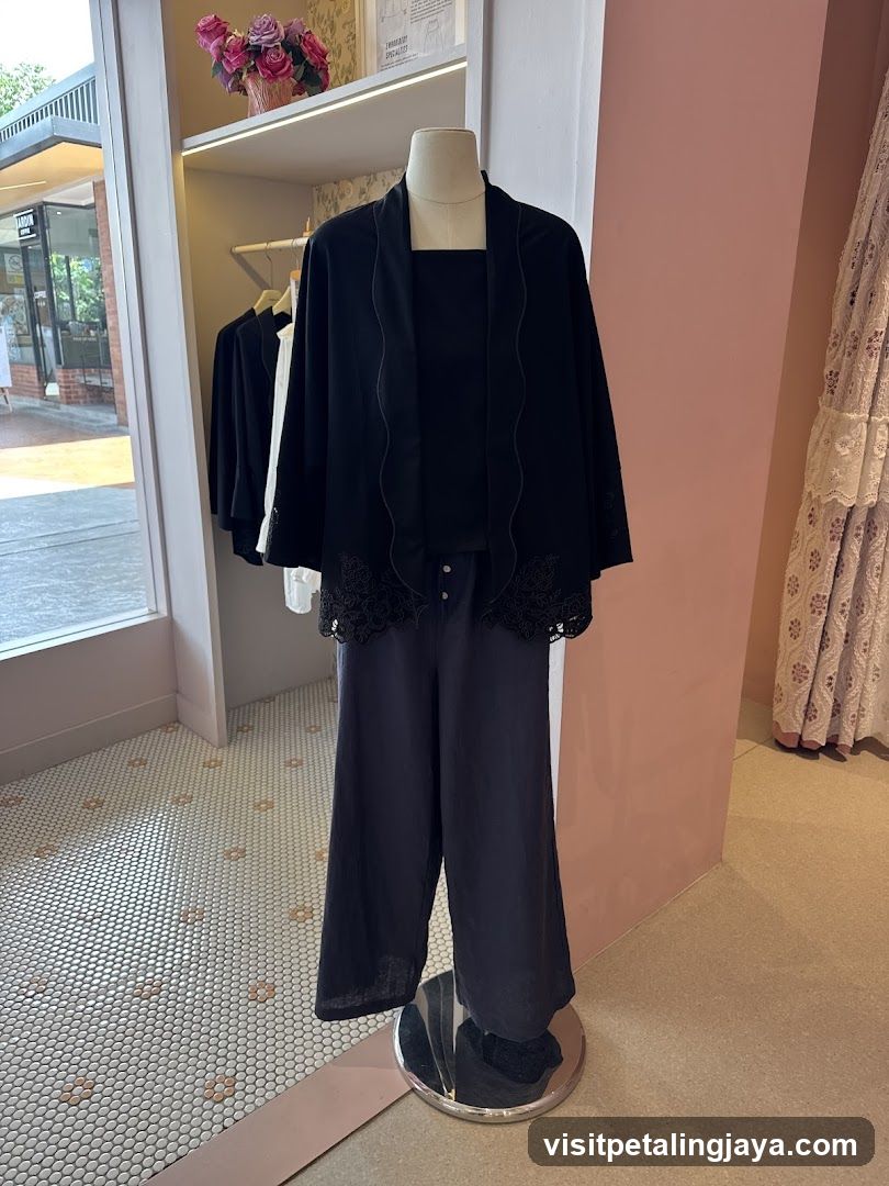 Mannequin in black outfit