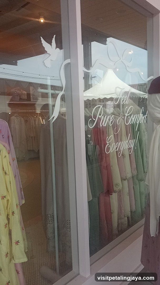 Clothing Store Window Display