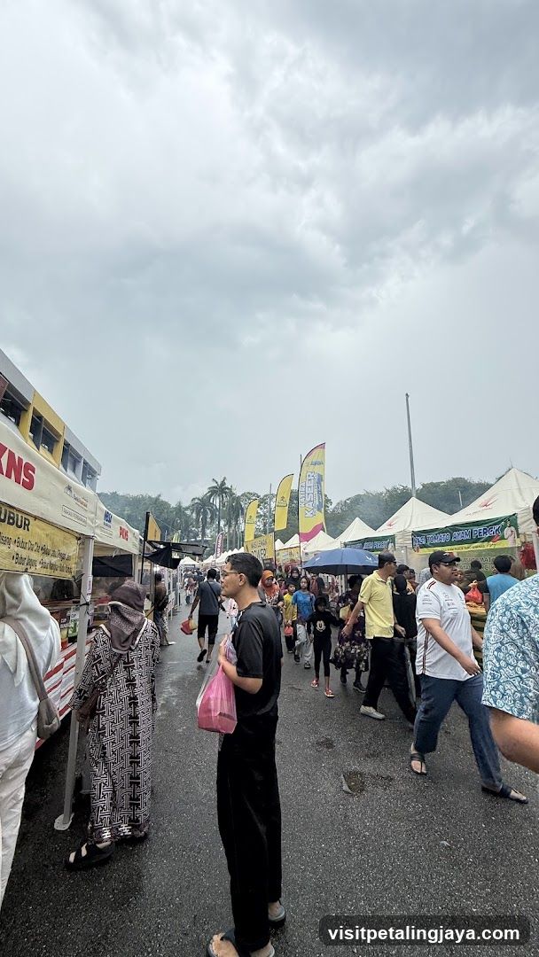 Bazar Ramadan Kompleks PKNS 2022