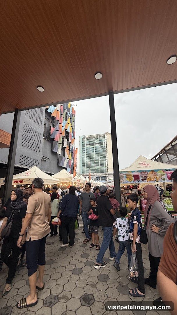 Bazar Ramadan Kompleks PKNS 2022
