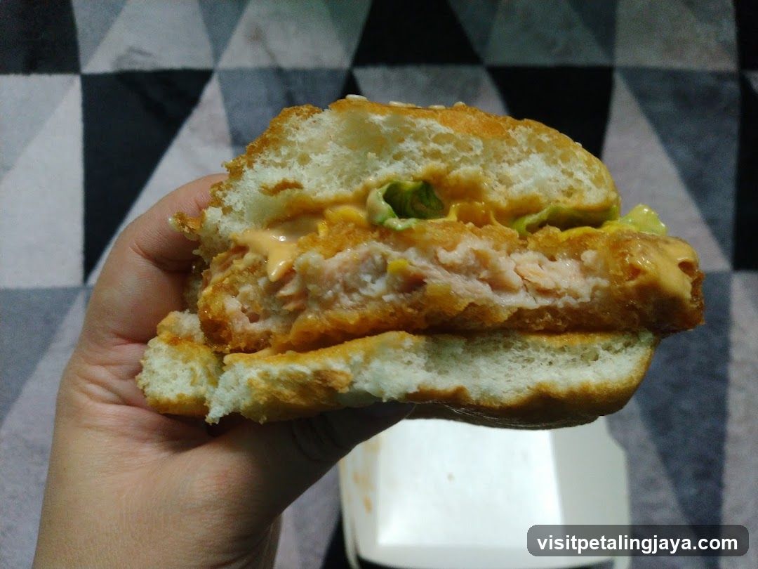 Salmon Burger