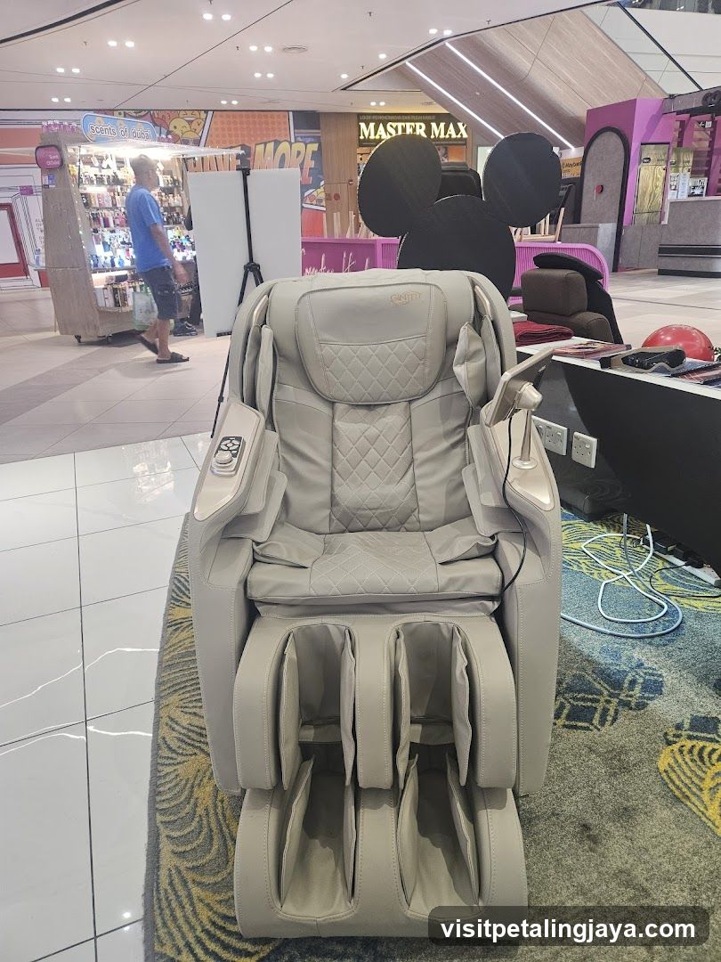 Massage Chair Display