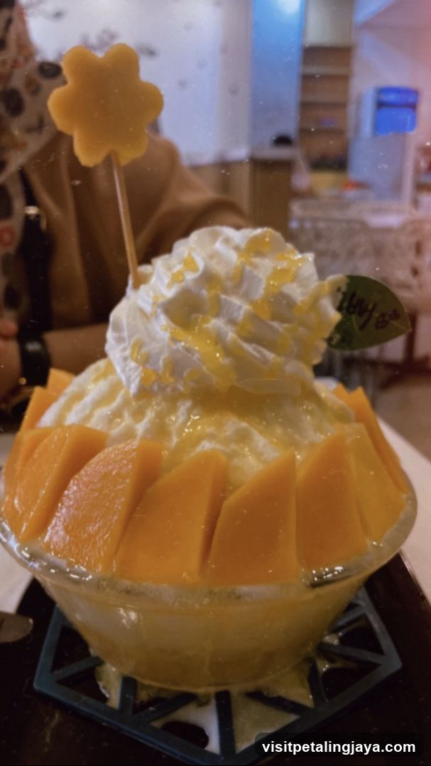 Mango shaved ice dessert