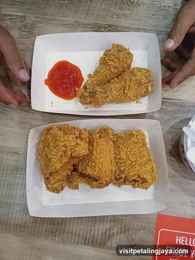 Fried Chicken with Sauce