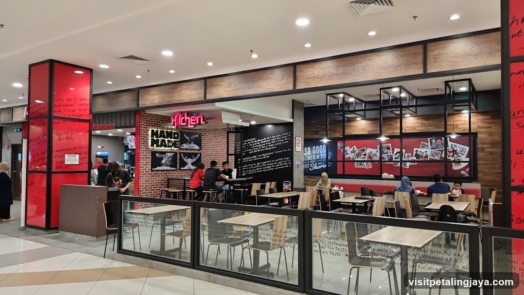 Kichen Restaurant Interior