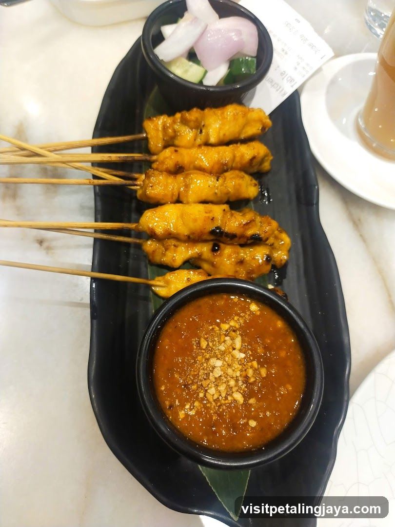Chicken Satay with Peanut Sauce