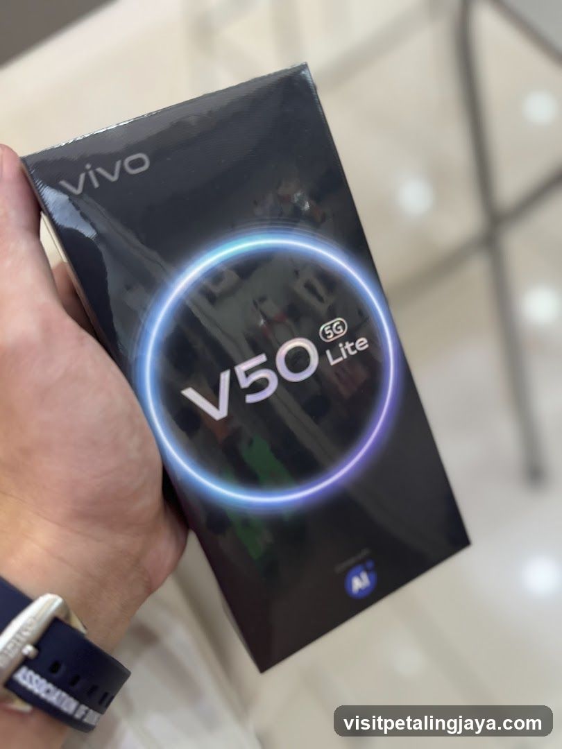 Vivo V50 5G Lite Phone Box