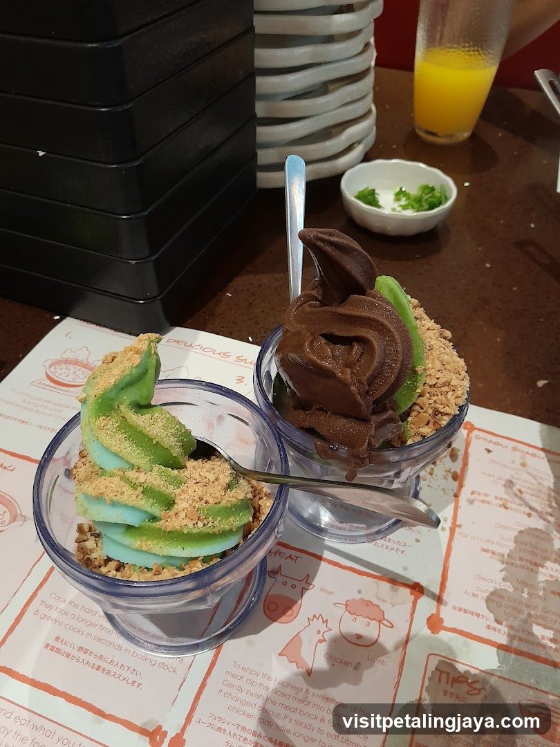 Desserts with Toppings