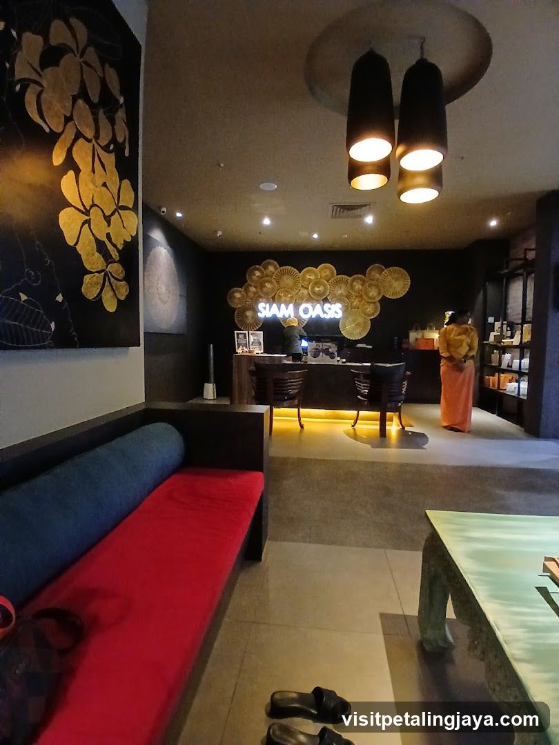 Siam Oasis Spa Reception
