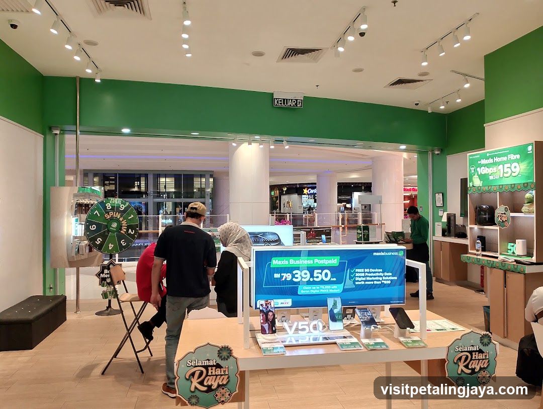 Telecommunications Store Display