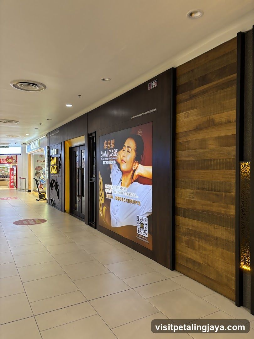 Siam Oasis Advertisement