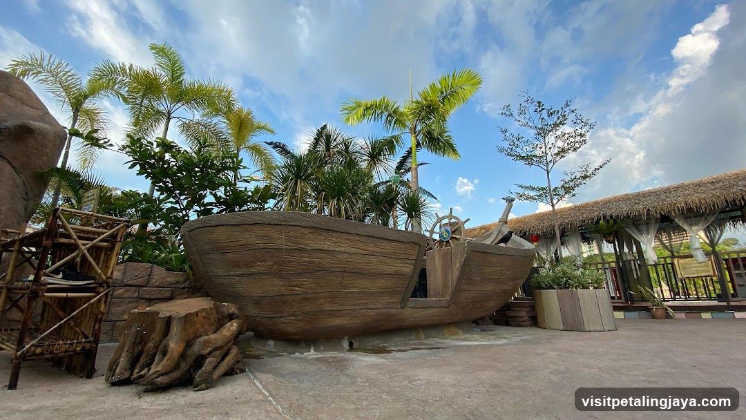 Themed Outdoor Area with Boat Prop