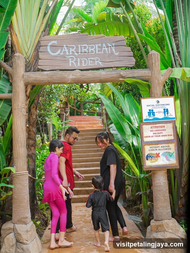 Caribbean Rider Entrance