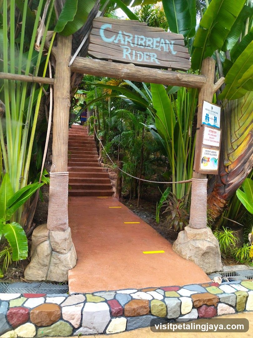 Caribbean Rider Entrance