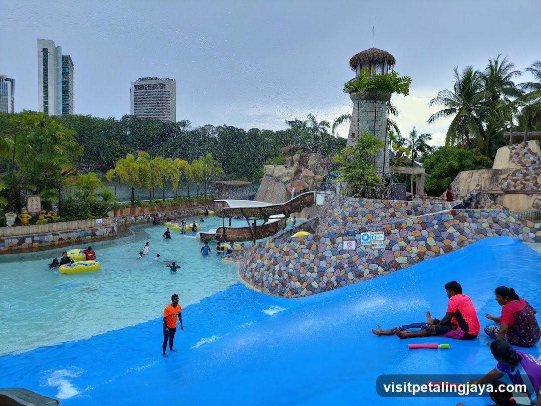 Water Park with Lazy River and Slides